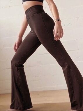 FP Movement Free People Good Karma Flare Leggings Brown M/L NWOT